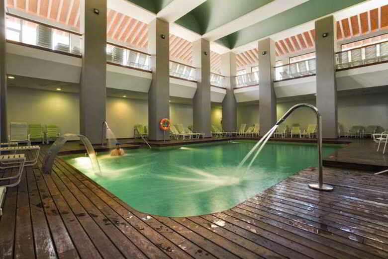 Puerto Antilla Grand Hotel