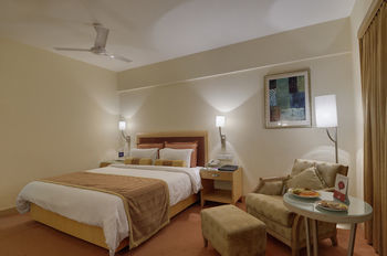 Hotel The Pride Ahmedabad