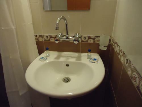 Hostal Guest House Edelweiss
