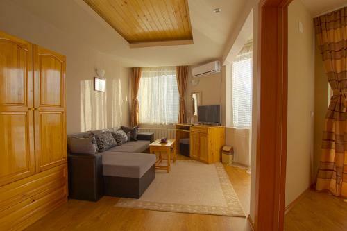 Hostal Guest House Edelweiss