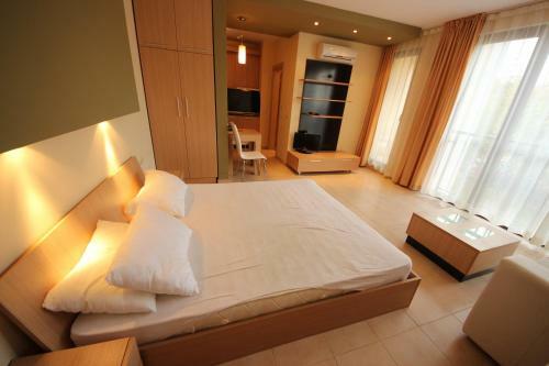 Menada Kavaci Sozopol Apartments