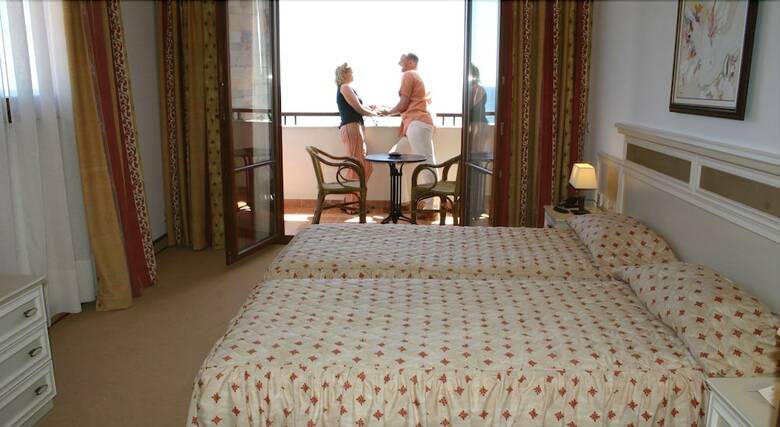 Helena Vip Villas And Suites