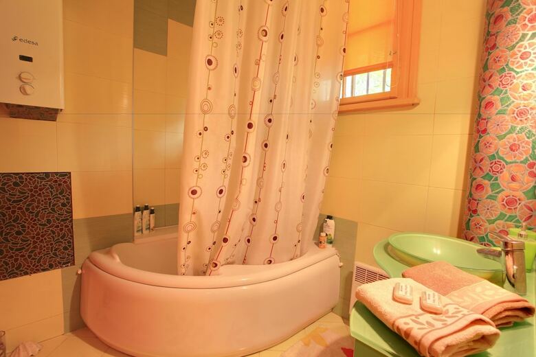 Hostal Guesthouse Tomovi