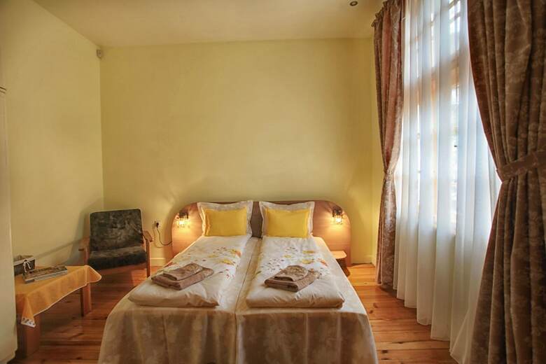 Hostal Guesthouse Tomovi