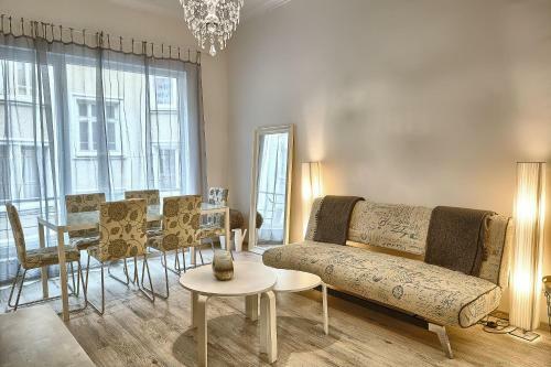 Baratero City I Apartments