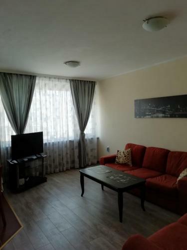 Sunny Fort Apartment