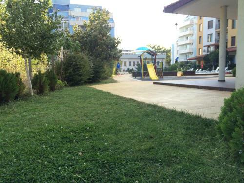 Solar Apartments In Diamond Bay