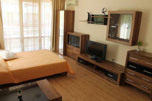 Solar Apartments Chateau Valon