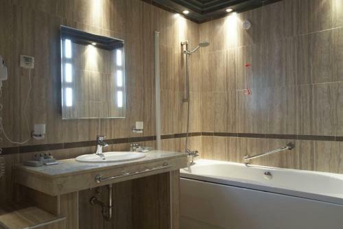 Hotel Borovets Hills Ski & Spa - Half Board