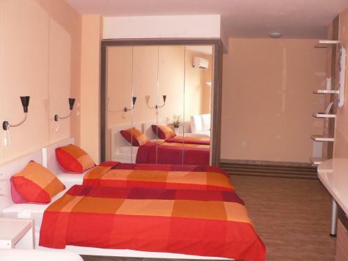 Apartamentos Stay Nexus Galaxy Center
