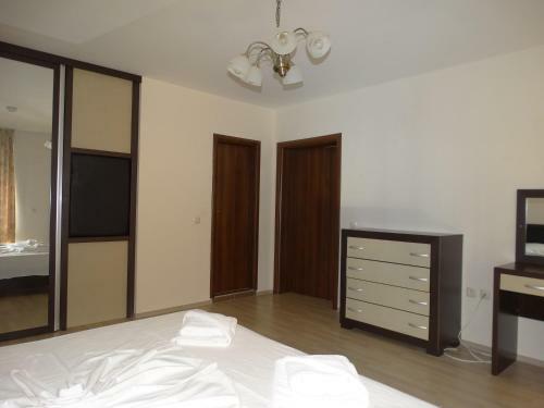 Aparthotel Chateau Del Marina Apart Complex