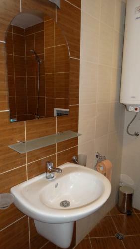 Aparthotel Chateau Del Marina Apart Complex