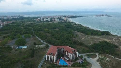 Aparthotel Chateau Del Marina Apart Complex