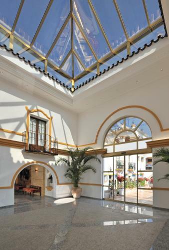 Hotel Globales Cortijo Blanco