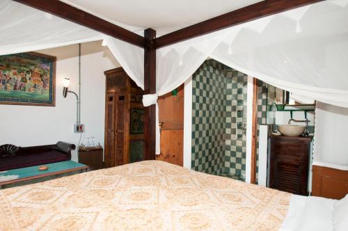 Hostal Casa De Hu�spedes Vara De Rey