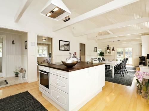 Three-bedroom Holiday Home In Gilleleje 16