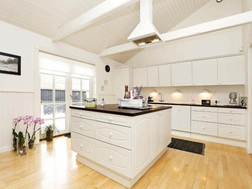 Three-bedroom Holiday Home In Gilleleje 16