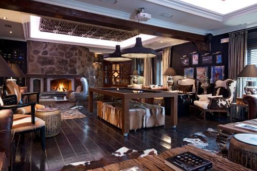 Hotel El Lodge, Ski & Spa