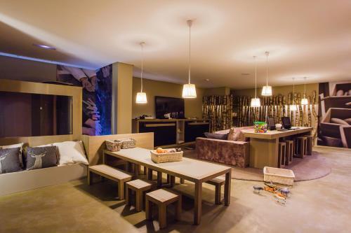 Hotel El Lodge, Ski & Spa