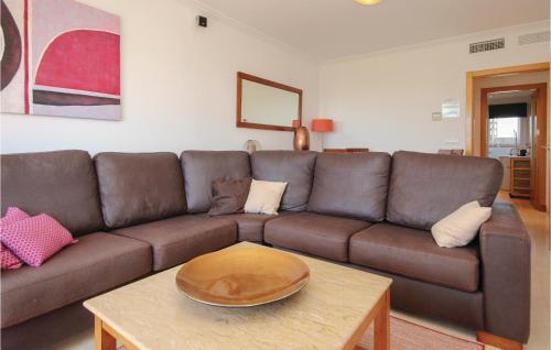 Apartment Casares 77 With Outdoor Swimmingpool
