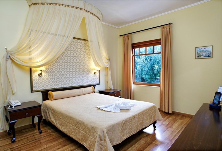 Halepa Hotel
