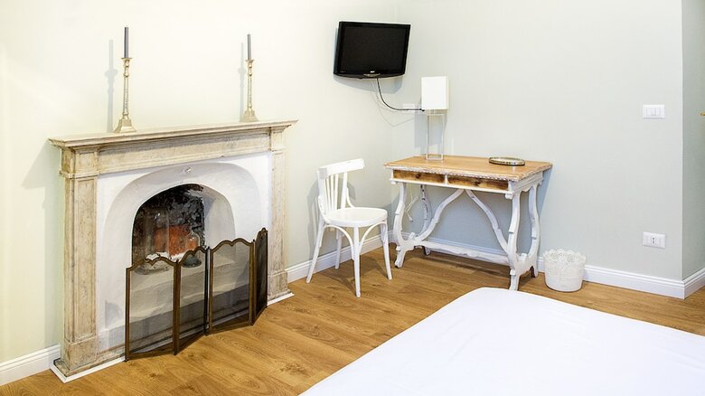 Hostal La Piazzetta Rooms