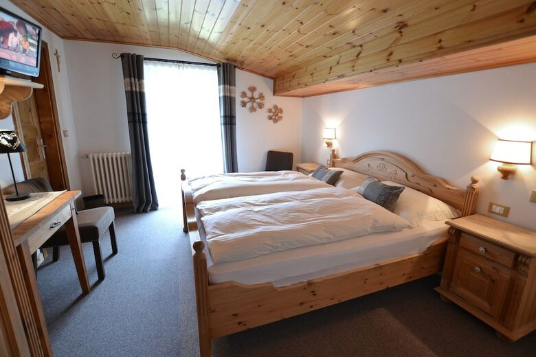 Hotel Albergo Majorka