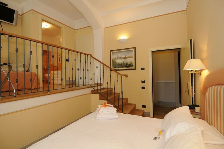 Bed & Breakfast A Palazzo Busdraghi Residenza D'epoca