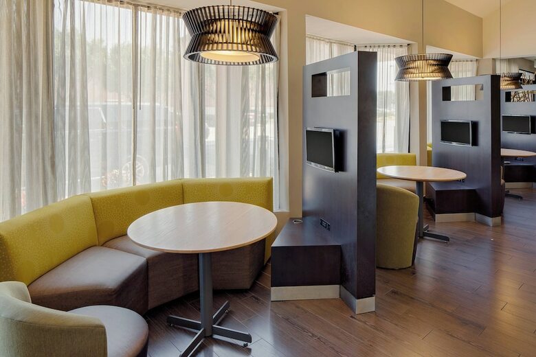 Hotel Courtyard By Marriott Houston Westchase