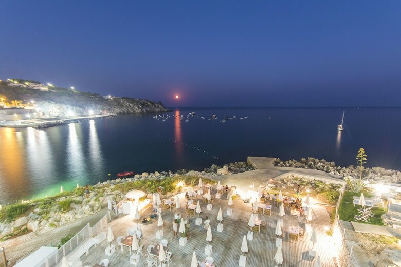 La Roccia Hotel