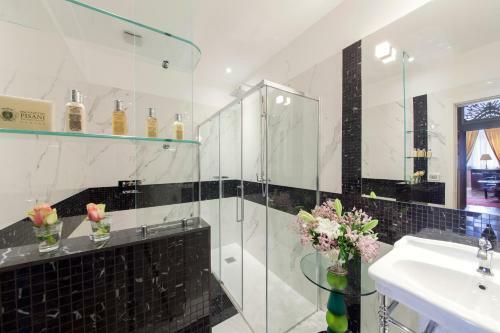 Hostal Palazzetto Pisani Grand Canal