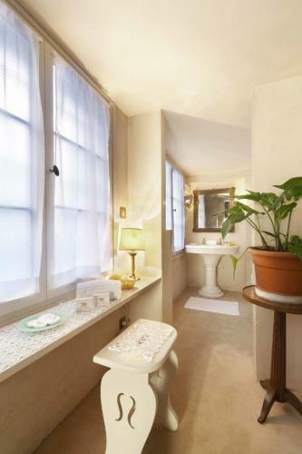 Hostal Palazzetto Pisani Grand Canal