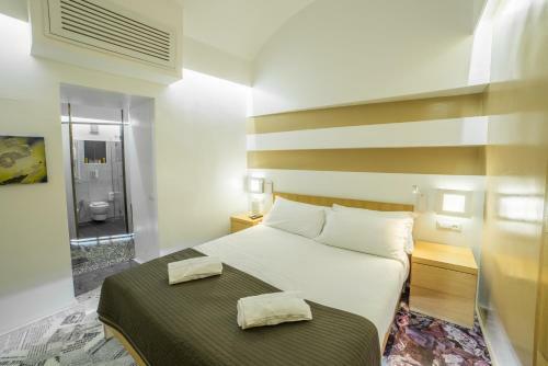 Apartamento Chiaia 32 Deluxe Residence