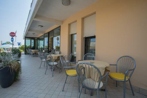Hotel Deanna