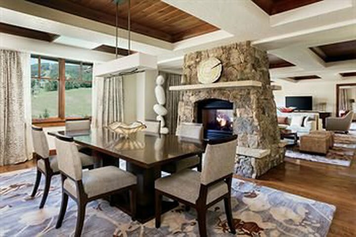 Hotel Ritz Carlton, Bachelor Gulch