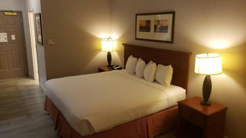 Hotel Country Inn & Suites By Carlson Manchester