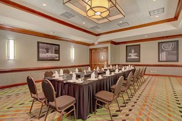 Hotel Holiday Inn University Plaza