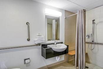 Hotel Motel 6 Boston Framingham