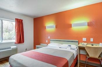 Hotel Motel 6 Boston Framingham