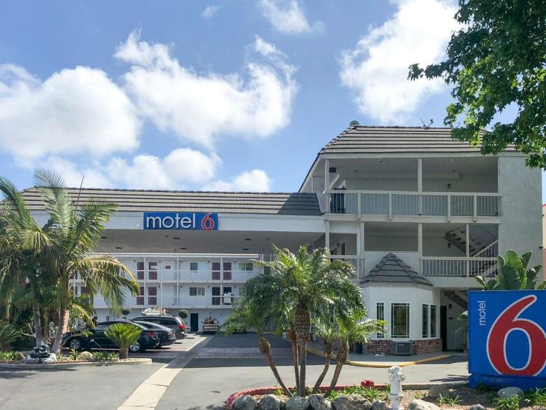 Hotel Motel 6-fountain Valley, Ca - Huntington Beach Area