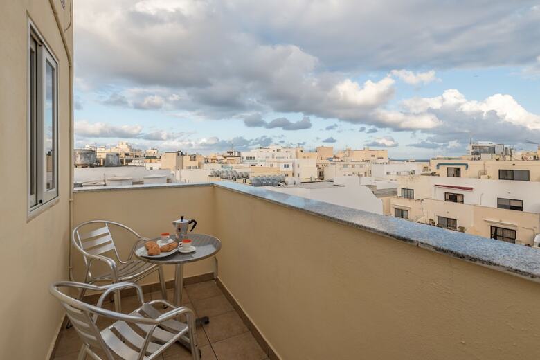 Apartamento Blue Waters Penthouse In Sliema