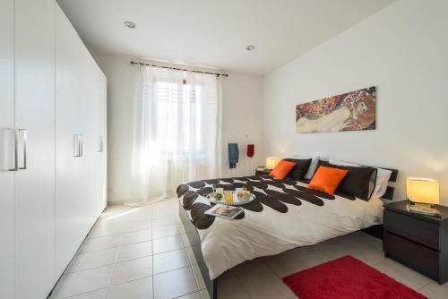 Santa Maria Novella Halldis Apartments