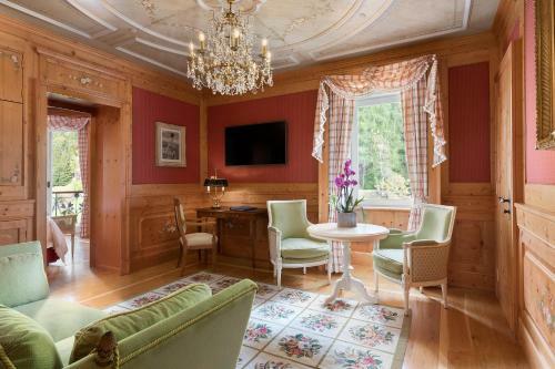 Hotel Cristallo, A Luxury Collection Resort & Spa
