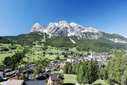 Hotel Cristallo, A Luxury Collection Resort & Spa