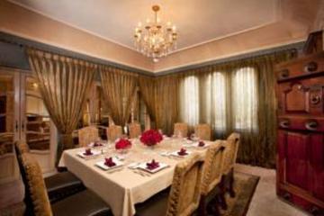 Ayres Hotel