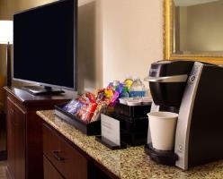 Embassy Suites Hotel Dulles Airport