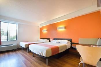 Hotel Motel 6 Washington Dc Sw-springfield