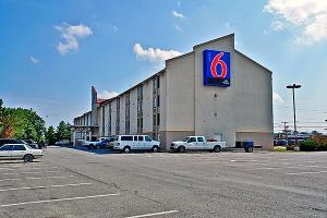 Hotel Motel 6 Washington Dc Sw-springfield