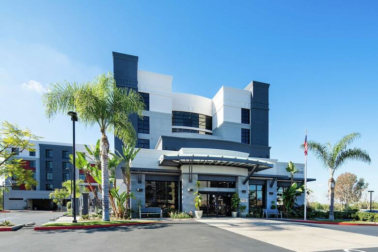 Hotel Holiday Inn Irvine Spectrum