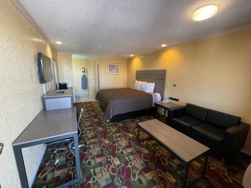 Hotel Americas Best Value Inn Buda